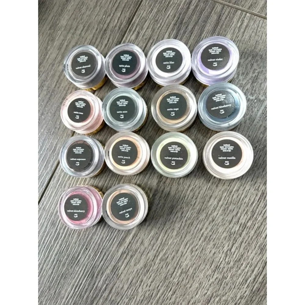 BareMinerals A Vision In Velvet Matte Satin Eyeshadow Set
